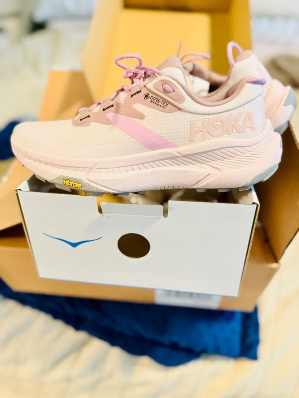 Hoka Transport GTX, 8.5B, NIB - Picture 6 of 10